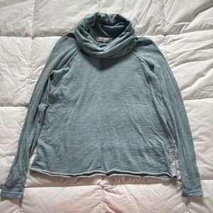 Blue Free People Beach Longsleeve Size Small